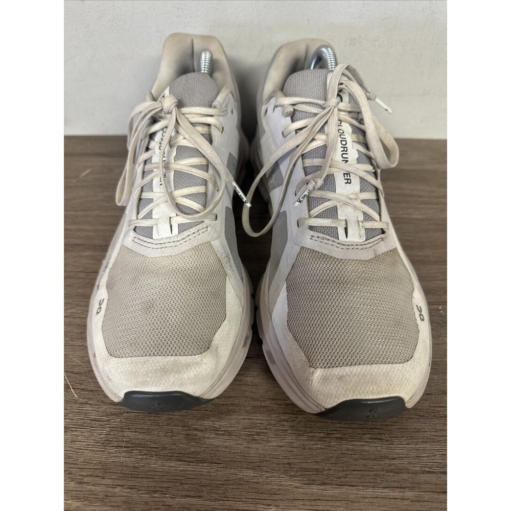 On Cloud- Cloudrunner White & Gray Athletic Shoes… - image 6